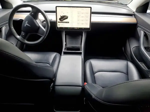 5YJ3E1EA2JF040864 2018 TESLA MODEL 3 - Image 8