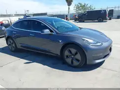 5YJ3E1EA2JF041982 2018 TESLA MODEL 3