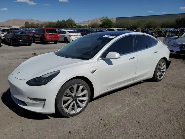 5YJ3E1EA2JF042467 2018 TESLA MODEL 3 - Image 1