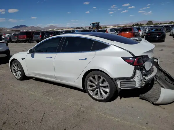 5YJ3E1EA2JF042467 2018 TESLA MODEL 3 - Image 2