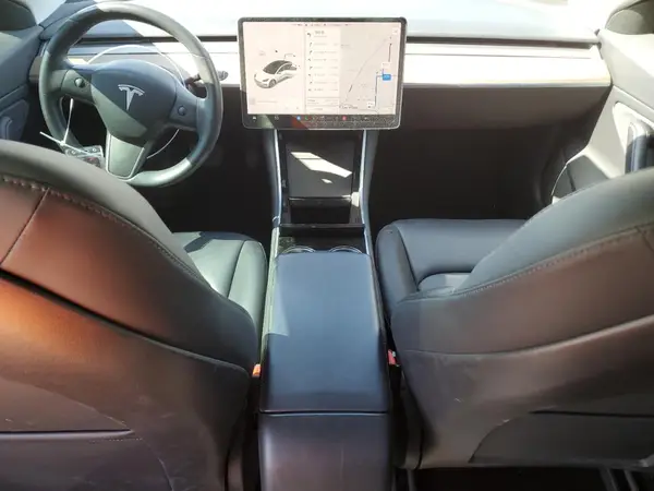 5YJ3E1EA2JF042467 2018 TESLA MODEL 3 - Image 8