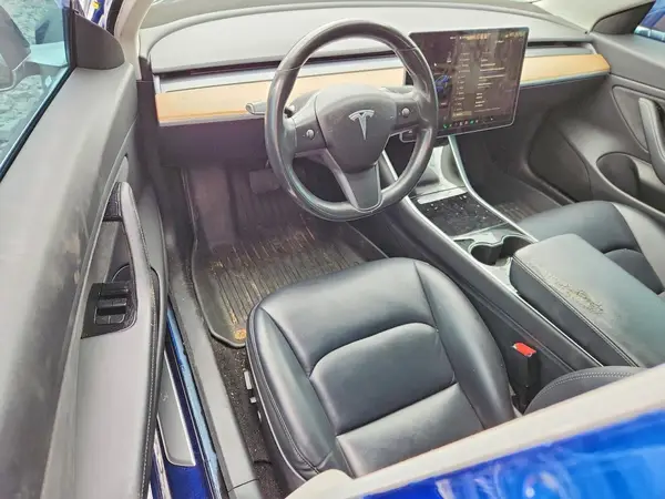 5YJ3E1EA2JF042825 2018 TESLA MODEL 3 - Image 8