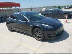 5YJ3E1EA2JF044946 2018 TESLA MODEL 3