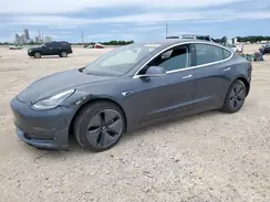 5YJ3E1EA2JF045384 2018 TESLA MODEL 3