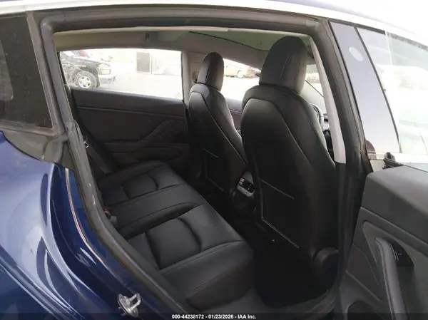 5YJ3E1EA2JF046194 2018 TESLA MODEL 3 - Image 8