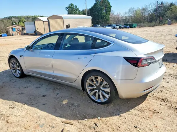 5YJ3E1EA2JF048513 2018 TESLA MODEL 3 - Image 2