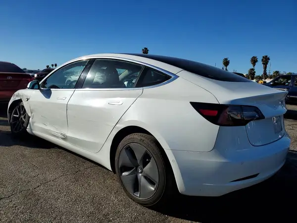 5YJ3E1EA2JF049399 2018 TESLA MODEL 3 - Image 2