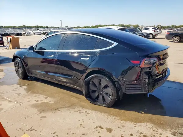 5YJ3E1EA2JF050925 2018 TESLA MODEL 3 - Image 2