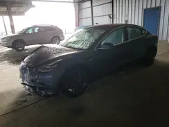 5YJ3E1EA2JF052111 2018 TESLA MODEL 3