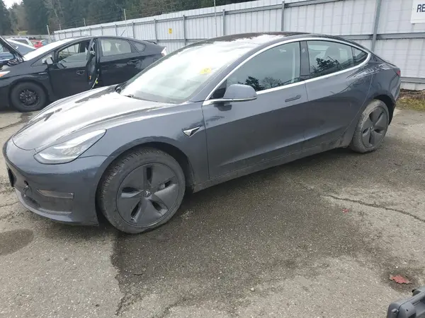 5YJ3E1EA2JF056885 2018 TESLA MODEL 3 - Image 1
