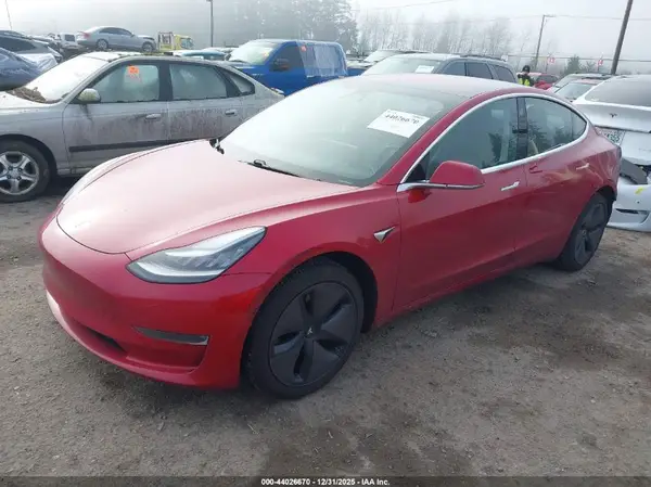 5YJ3E1EA2JF058250 2018 TESLA MODEL 3 - Image 2