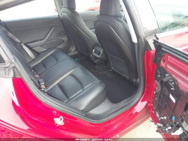 5YJ3E1EA2JF058250 2018 TESLA MODEL 3 - Image 8
