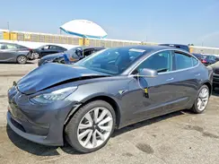 5YJ3E1EA2JF059494 2018 TESLA MODEL 3