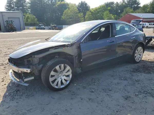 5YJ3E1EA2JF059592 2018 TESLA MODEL 3 - Image 1