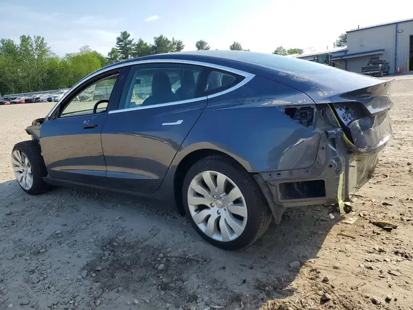 5YJ3E1EA2JF059592 2018 TESLA MODEL 3 - Image 2