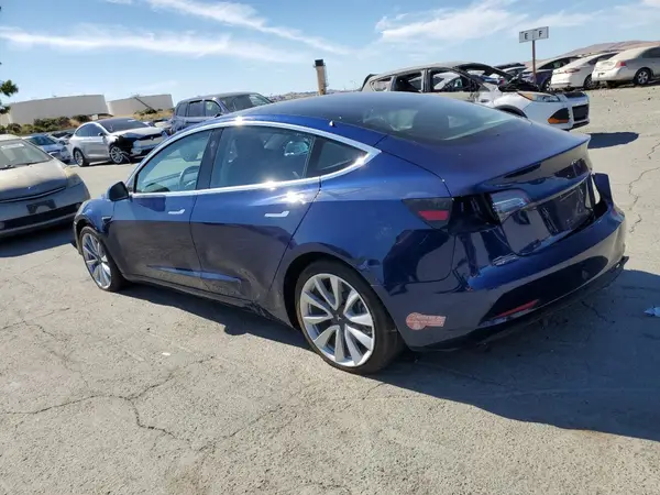 5YJ3E1EA2JF060130 2018 TESLA MODEL 3 - Image 2
