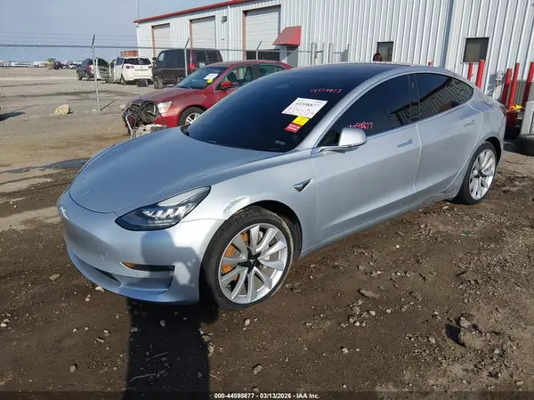5YJ3E1EA2JF060922 2018 TESLA MODEL 3 - Image 2