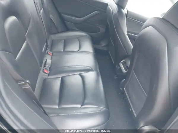 5YJ3E1EA2JF071855 2018 TESLA MODEL 3 - Image 8