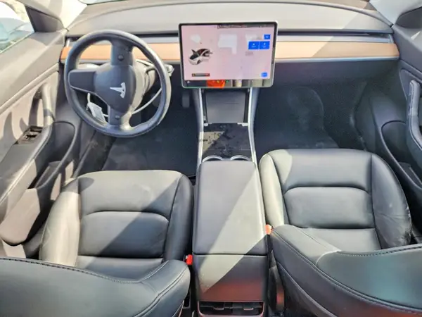 5YJ3E1EA2JF076117 2018 TESLA MODEL 3 - Image 8