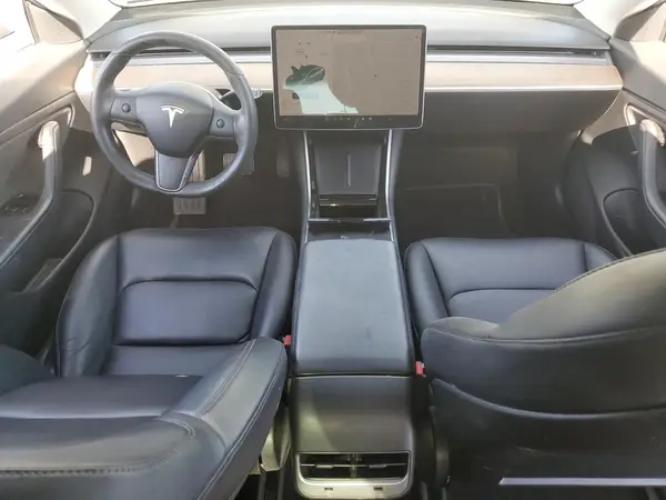 5YJ3E1EA2JF077624 2018 TESLA MODEL 3 - Image 8