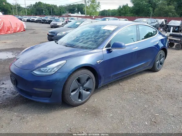 5YJ3E1EA2JF078014 2018 TESLA MODEL 3 - Image 2