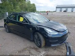 5YJ3E1EA2JF078403 2018 TESLA MODEL 3