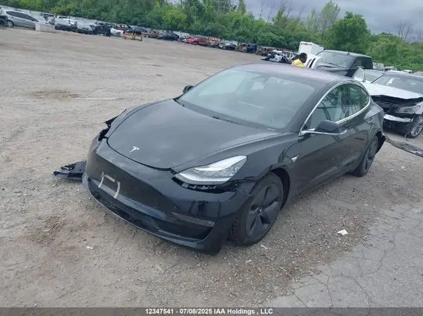 5YJ3E1EA2JF095654 2018 TESLA MODEL 3 - Image 2