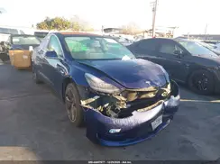 5YJ3E1EA2JF102571 2018 TESLA MODEL 3