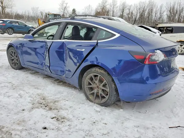 5YJ3E1EA2JF102702 2018 TESLA MODEL 3 - Image 2
