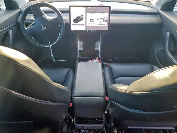 5YJ3E1EA2JF109021 2018 TESLA MODEL 3 - Image 8