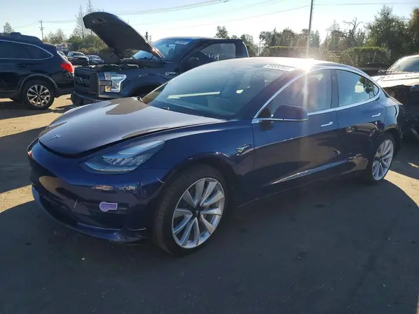 5YJ3E1EA2JF110203 2018 TESLA MODEL 3 - Image 1