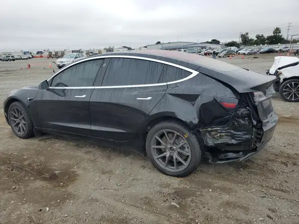 5YJ3E1EA2JF123324 2018 TESLA MODEL 3 - Image 2