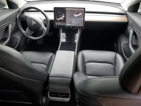 5YJ3E1EA2JF123324 2018 TESLA MODEL 3 - Image 8