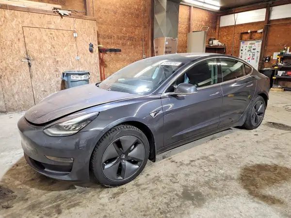 5YJ3E1EA2JF123615 2018 TESLA MODEL 3 - Image 1