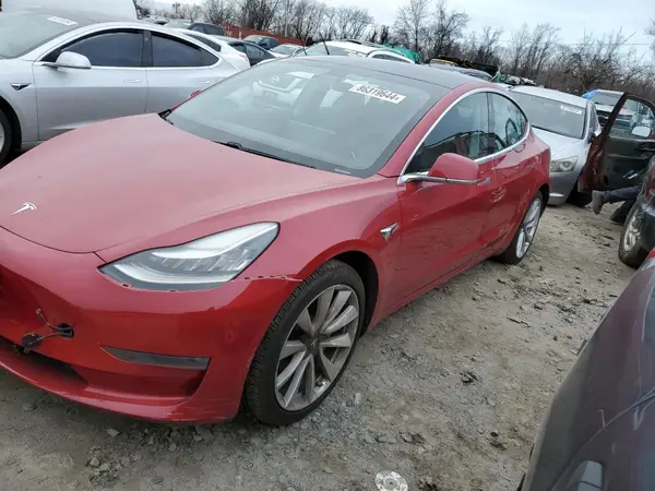 5YJ3E1EA2JF126062 2018 TESLA MODEL 3 - Image 1