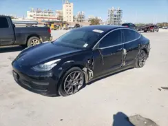 5YJ3E1EA2JF152810 2018 TESLA MODEL 3