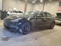 5YJ3E1EA2JF152869 2018 TESLA MODEL 3