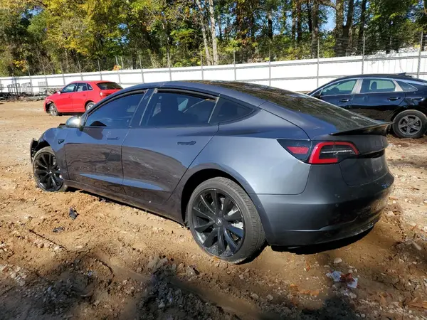 5YJ3E1EA2JF153505 2018 TESLA MODEL 3 - Image 2