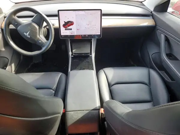 5YJ3E1EA2JF153827 2018 TESLA MODEL 3 - Image 8