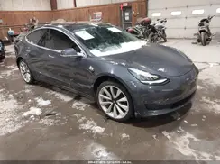 5YJ3E1EA2JF154816 2018 TESLA MODEL 3