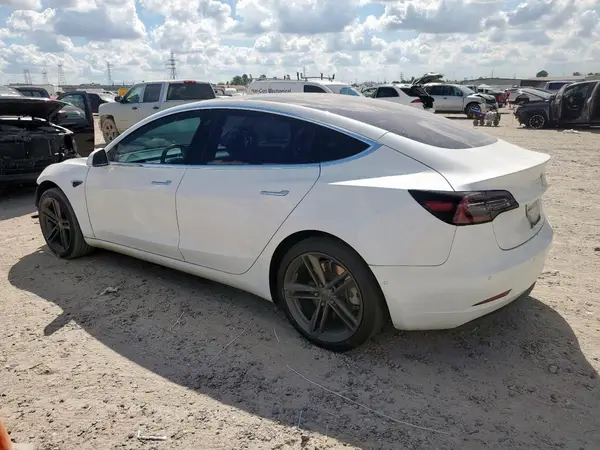 5YJ3E1EA2JF161992 2018 TESLA MODEL 3 - Image 2