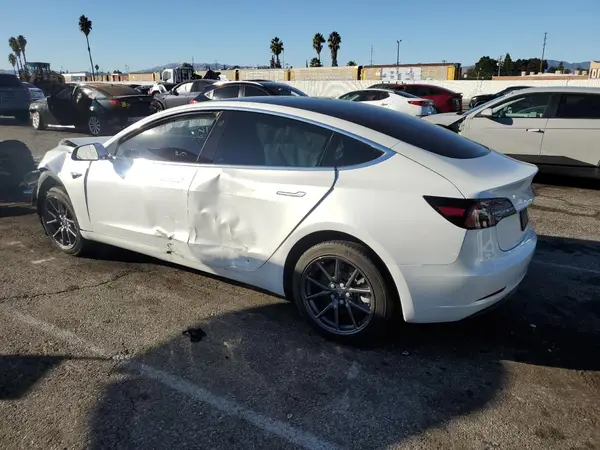 5YJ3E1EA2JF162639 2018 TESLA MODEL 3 - Image 2