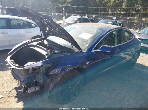 5YJ3E1EA2JF164231 2018 TESLA MODEL 3 - Image 2
