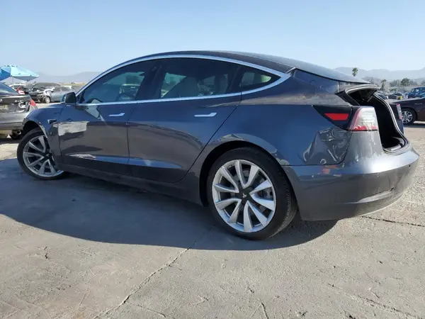 5YJ3E1EA2JF169168 2018 TESLA MODEL 3 - Image 2