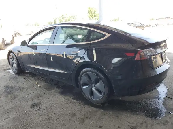 5YJ3E1EA2JF173284 2018 TESLA MODEL 3 - Image 2