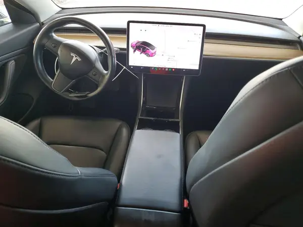5YJ3E1EA2JF175763 2018 TESLA MODEL 3 - Image 8