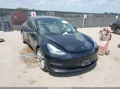 5YJ3E1EA2JF177920 2018 TESLA MODEL 3