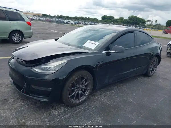 5YJ3E1EA2KF192936 2019 TESLA MODEL 3 - Image 2