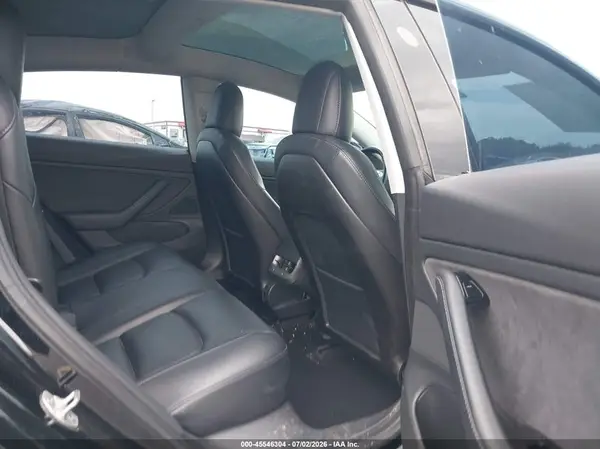 5YJ3E1EA2KF192936 2019 TESLA MODEL 3 - Image 8
