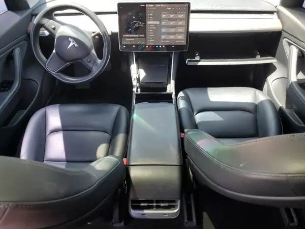 5YJ3E1EA2KF193259 2019 TESLA MODEL 3 - Image 8
